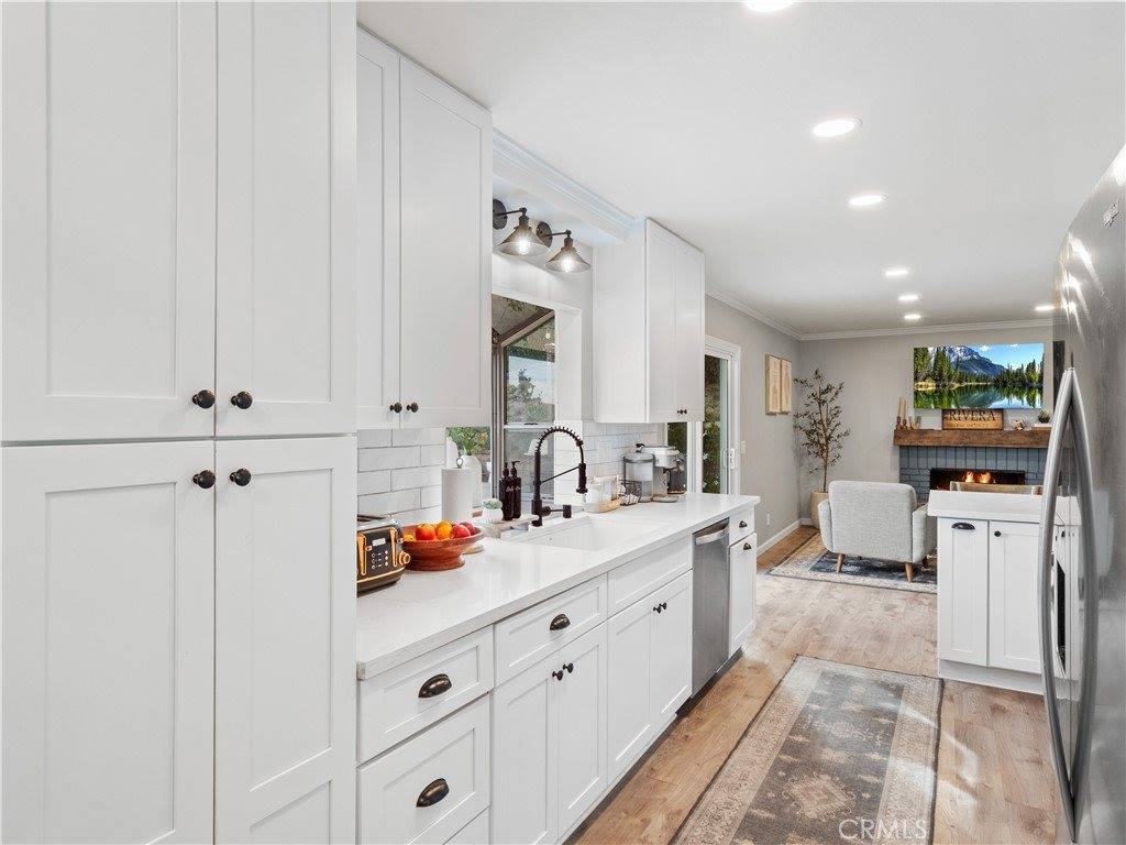 28316 Royal Drive, Castaic, CA 91384