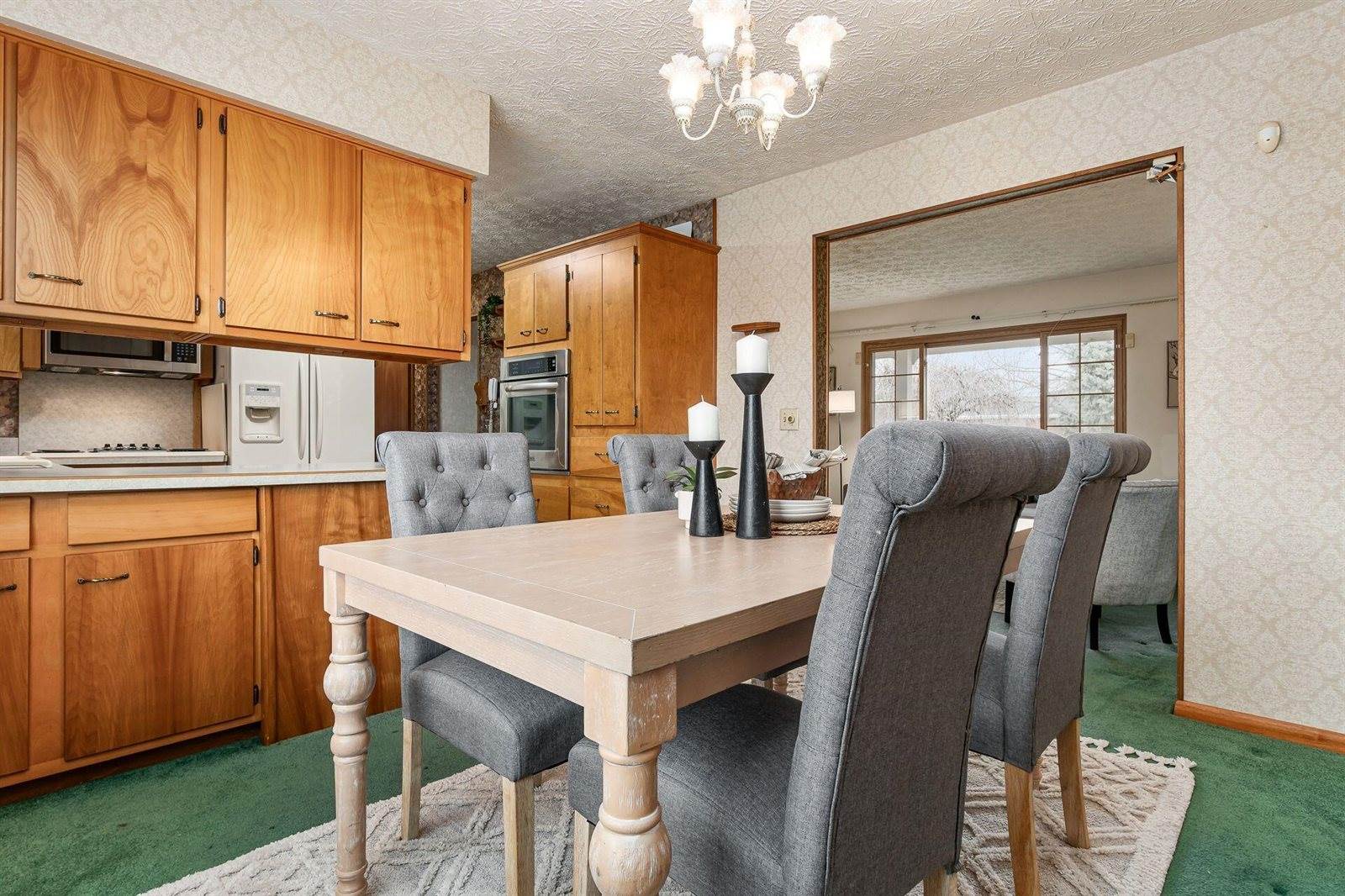 5674 Lindenwood Road, Columbus, OH 43229