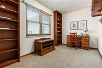 5674 Lindenwood Road, Columbus, OH 43229