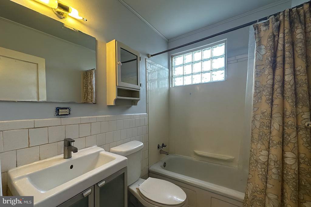 5327 Todd Avenue, Baltimore, MD 21206