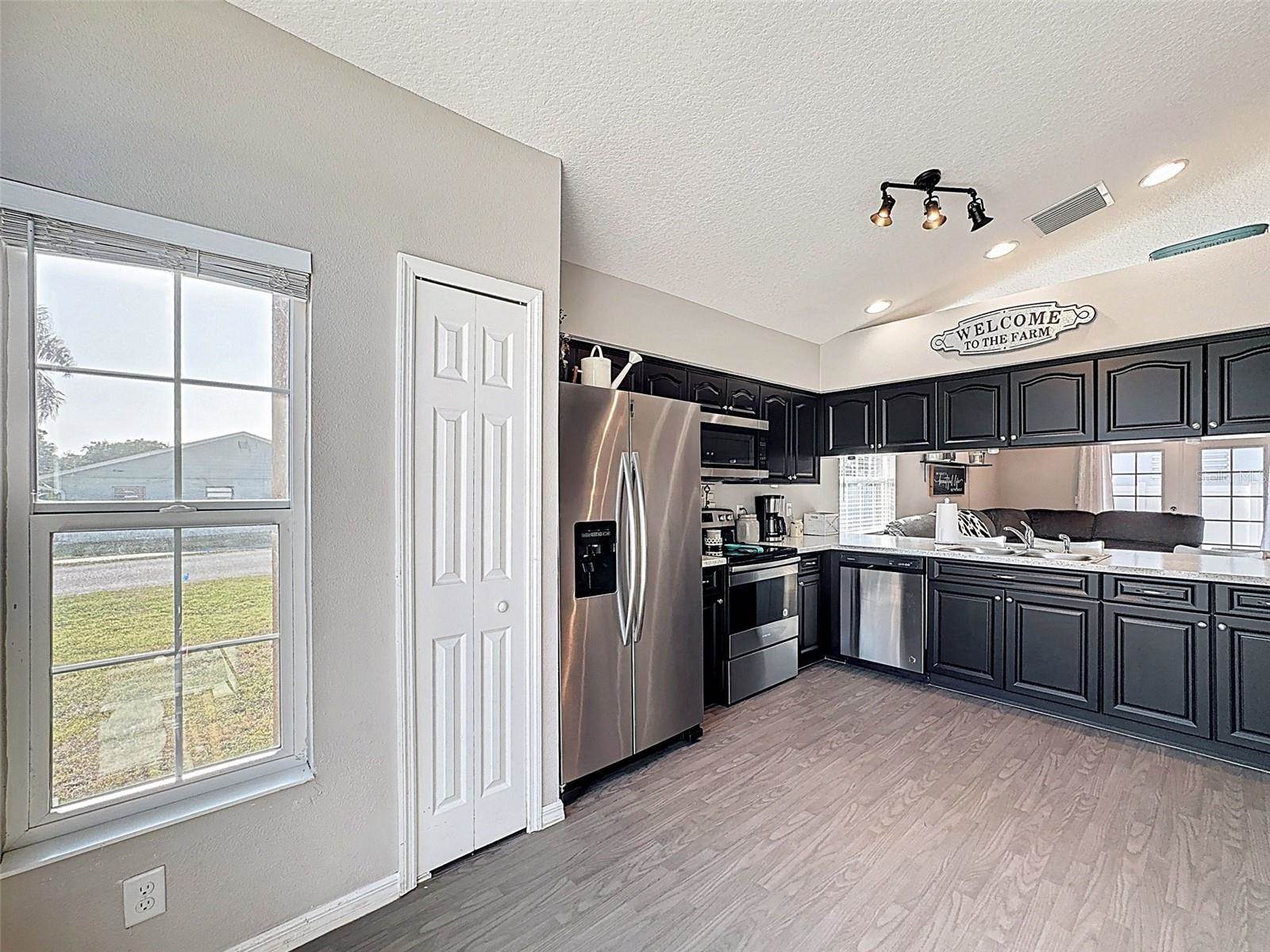 5917 High Street, New Port Richey, FL 34652