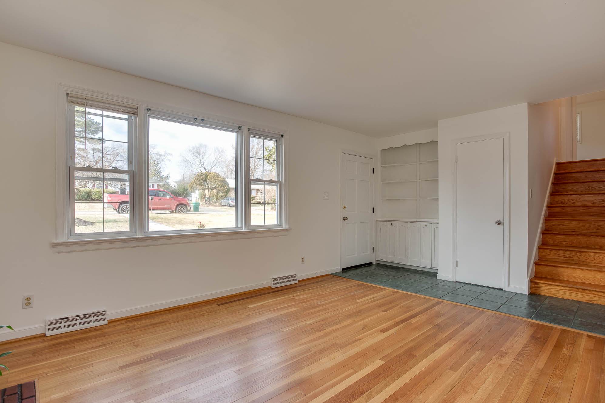 3909 Longleaf Dr, Richmond, VA 23294