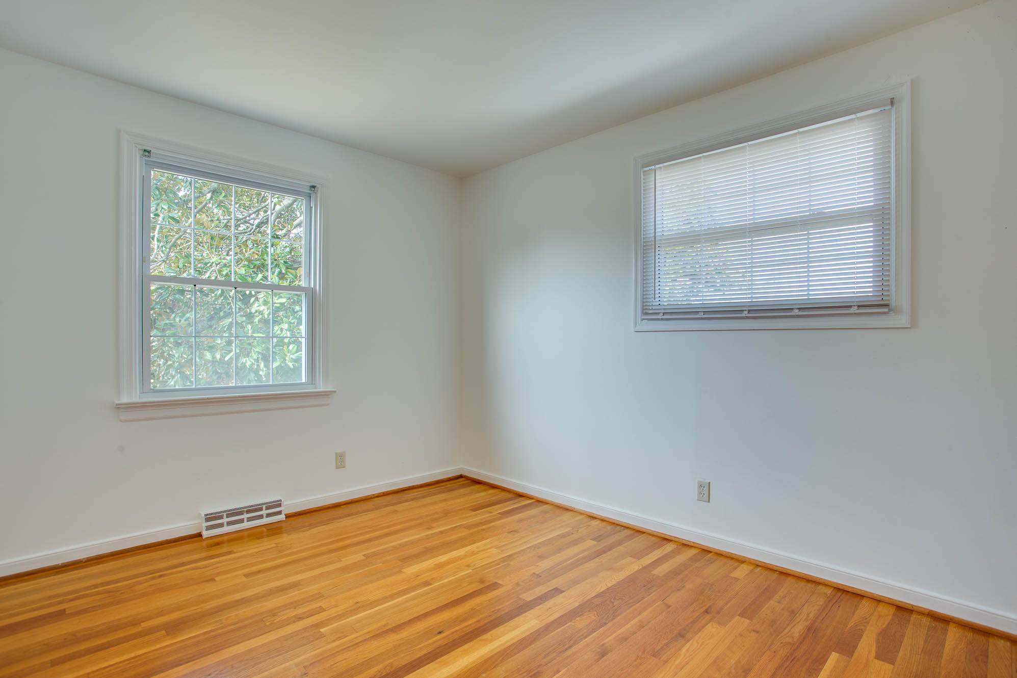 3909 Longleaf Dr, Richmond, VA 23294