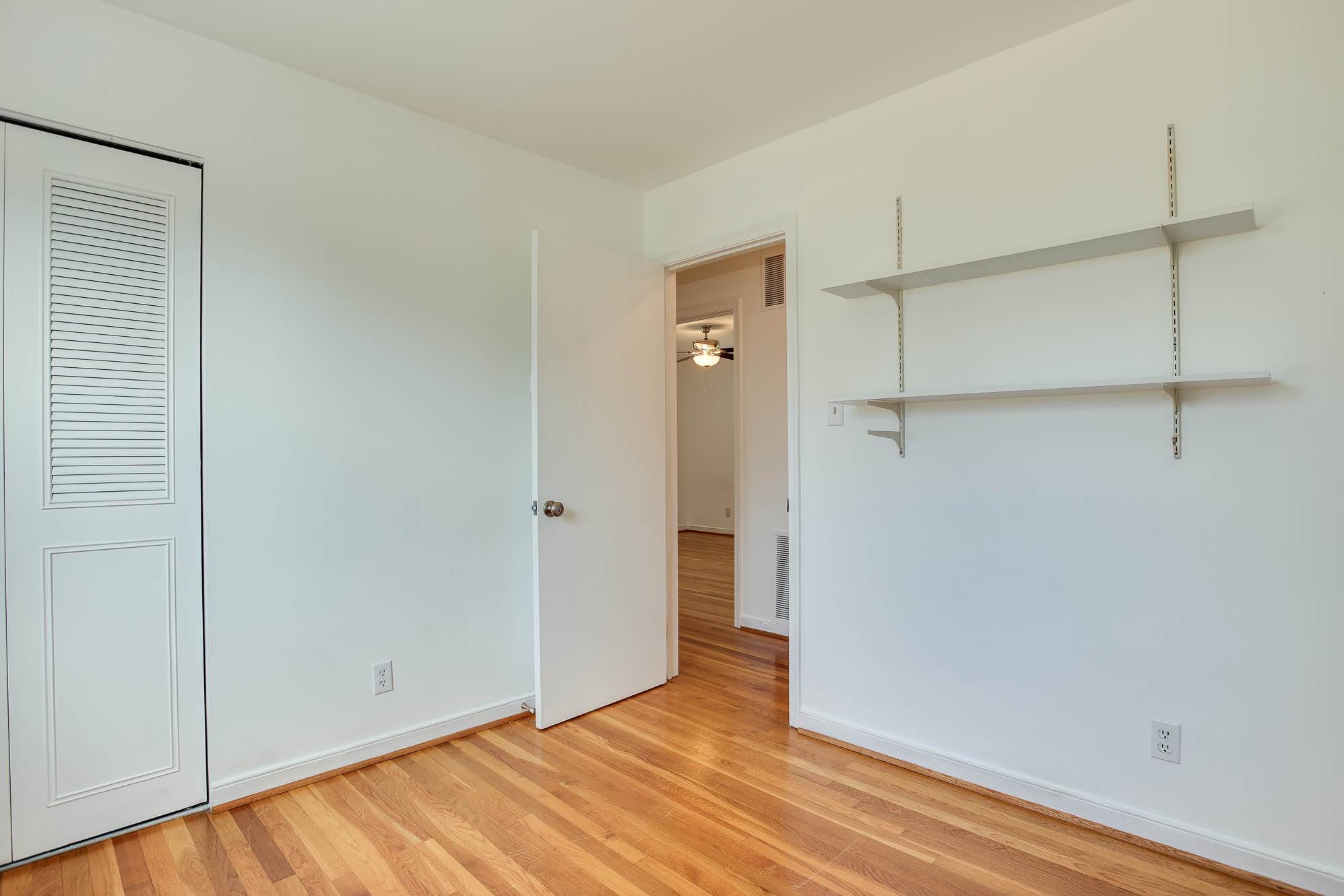 3909 Longleaf Dr, Richmond, VA 23294