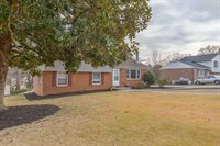3909 Longleaf Dr, Richmond, VA 23294