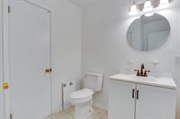 3909 Longleaf Dr, Richmond, VA 23294