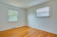 3909 Longleaf Dr, Richmond, VA 23294