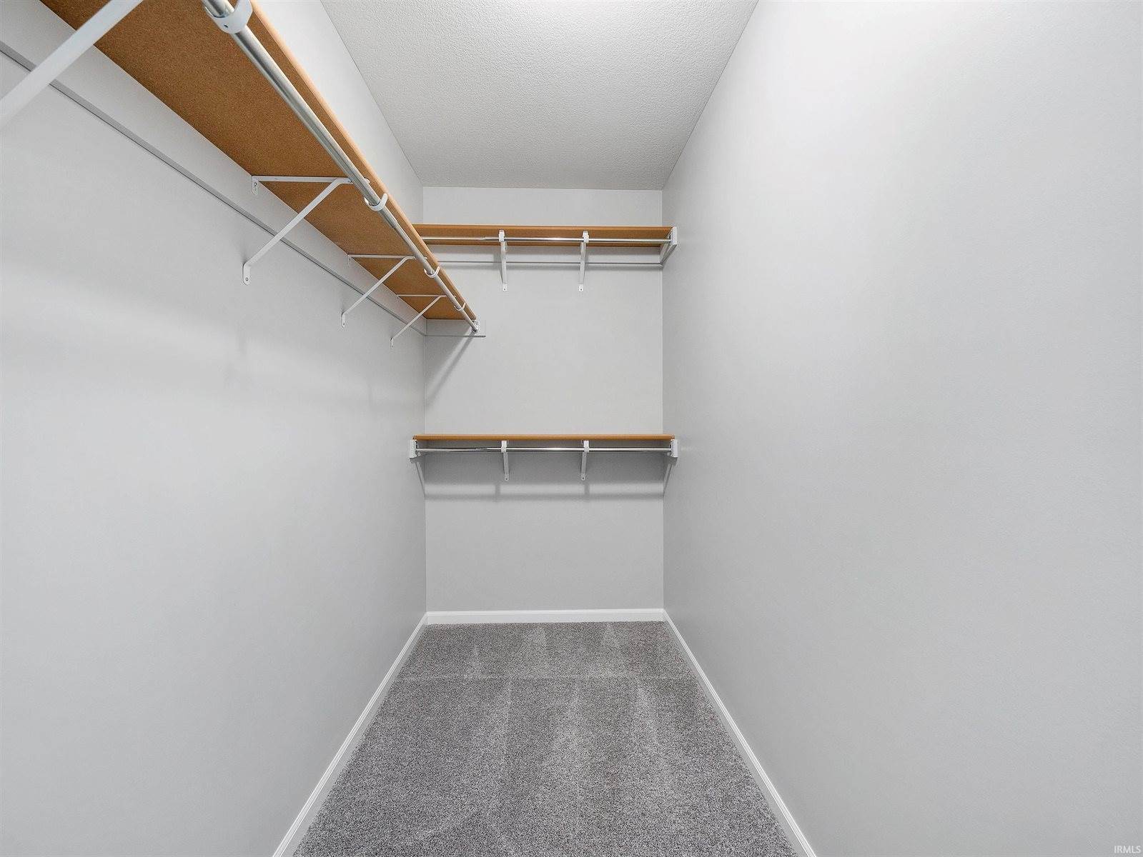 9704 Chadwick Lane, Fort Wayne, IN 46808