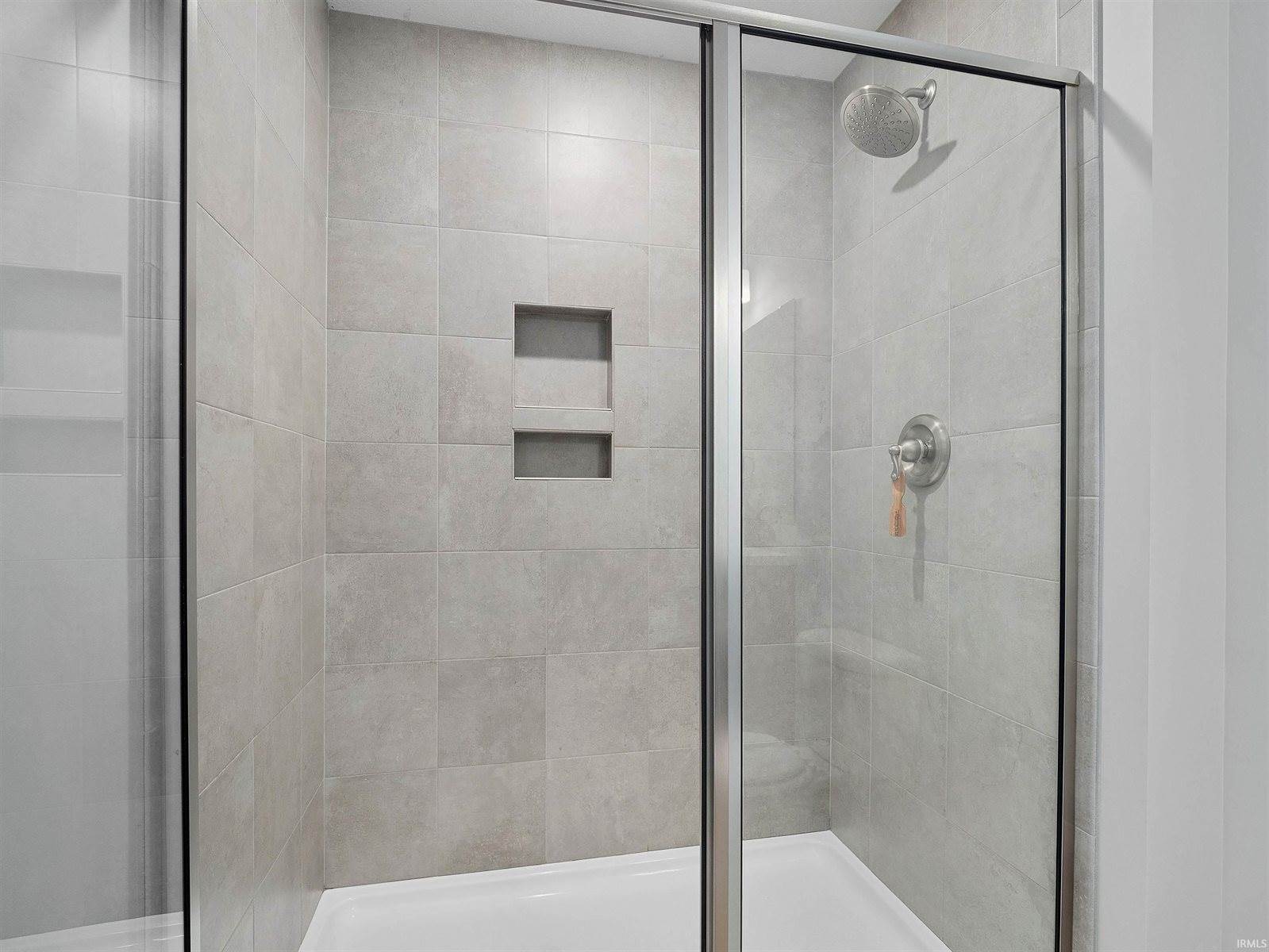 9704 Chadwick Lane, Fort Wayne, IN 46808