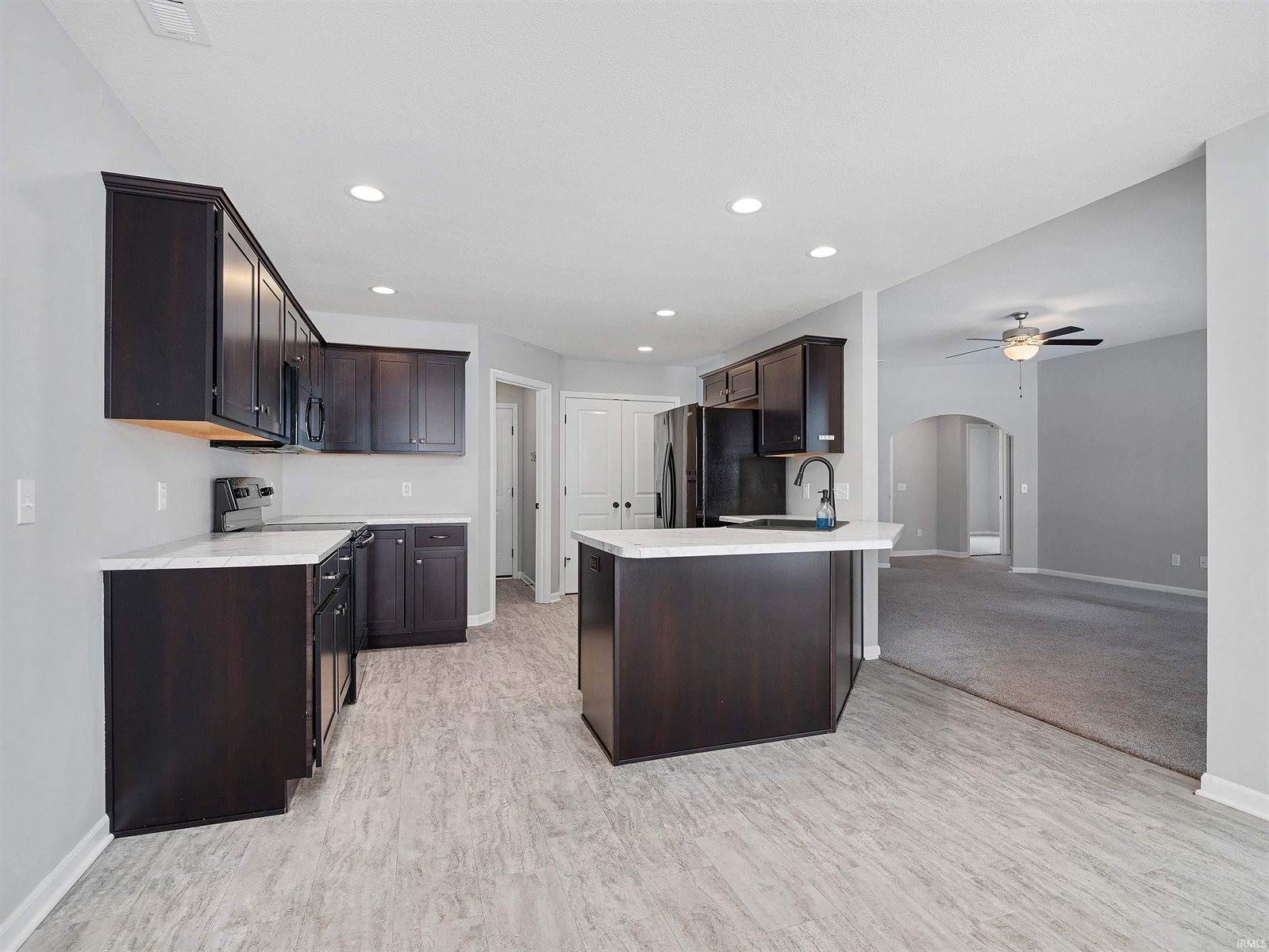 9704 Chadwick Lane, Fort Wayne, IN 46808