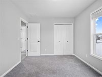 9704 Chadwick Lane, Fort Wayne, IN 46808