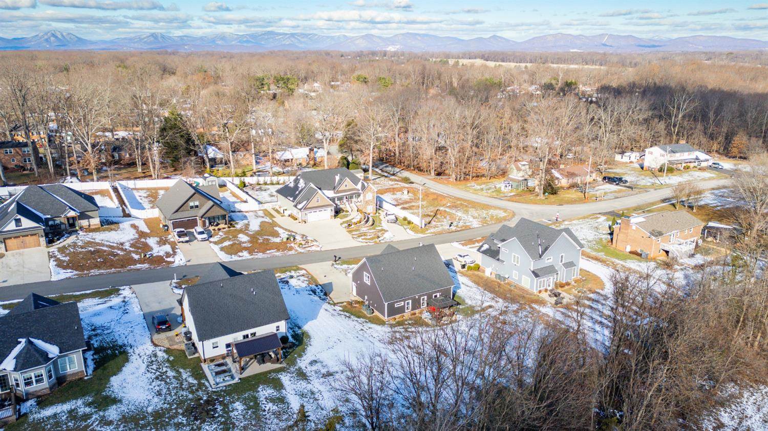 180 Timber Ridge Drive, Forest, VA 24551