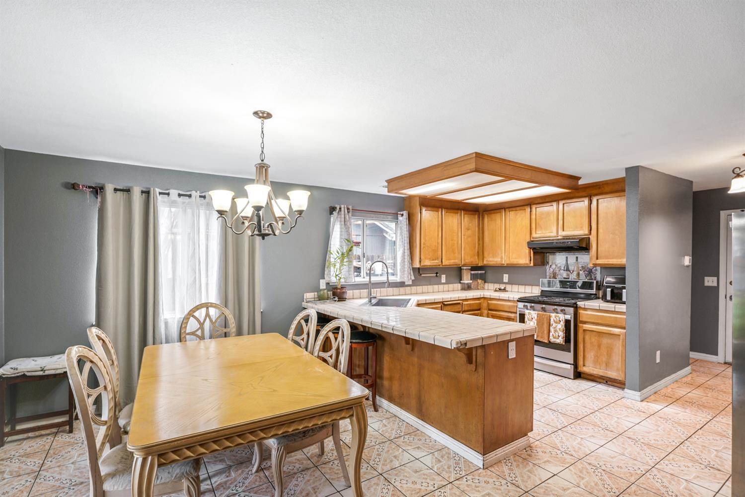 1755 3rd Street, Lincoln, CA 95648