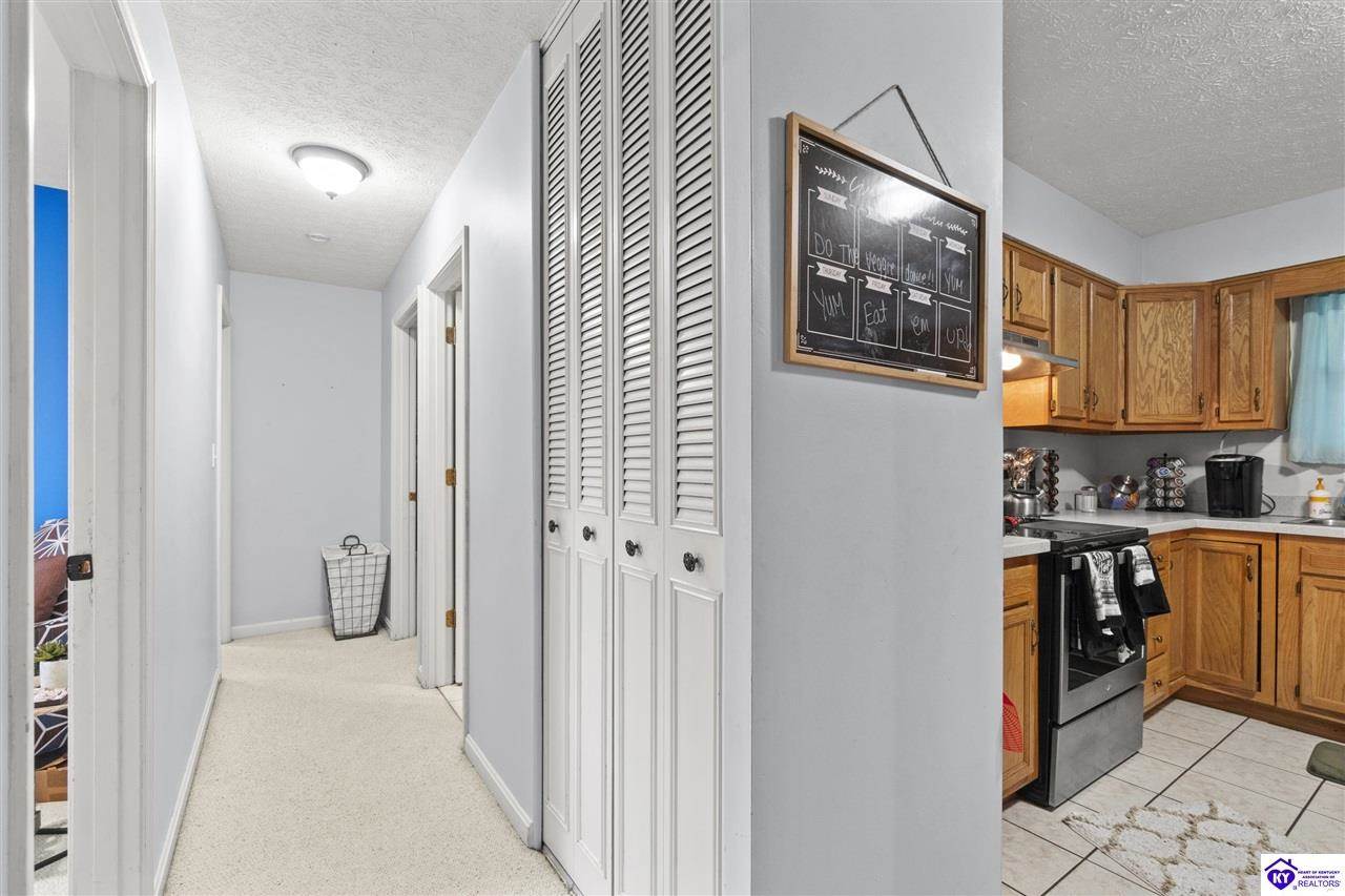 278 Redmar Lane, Radcliff, KY 40160