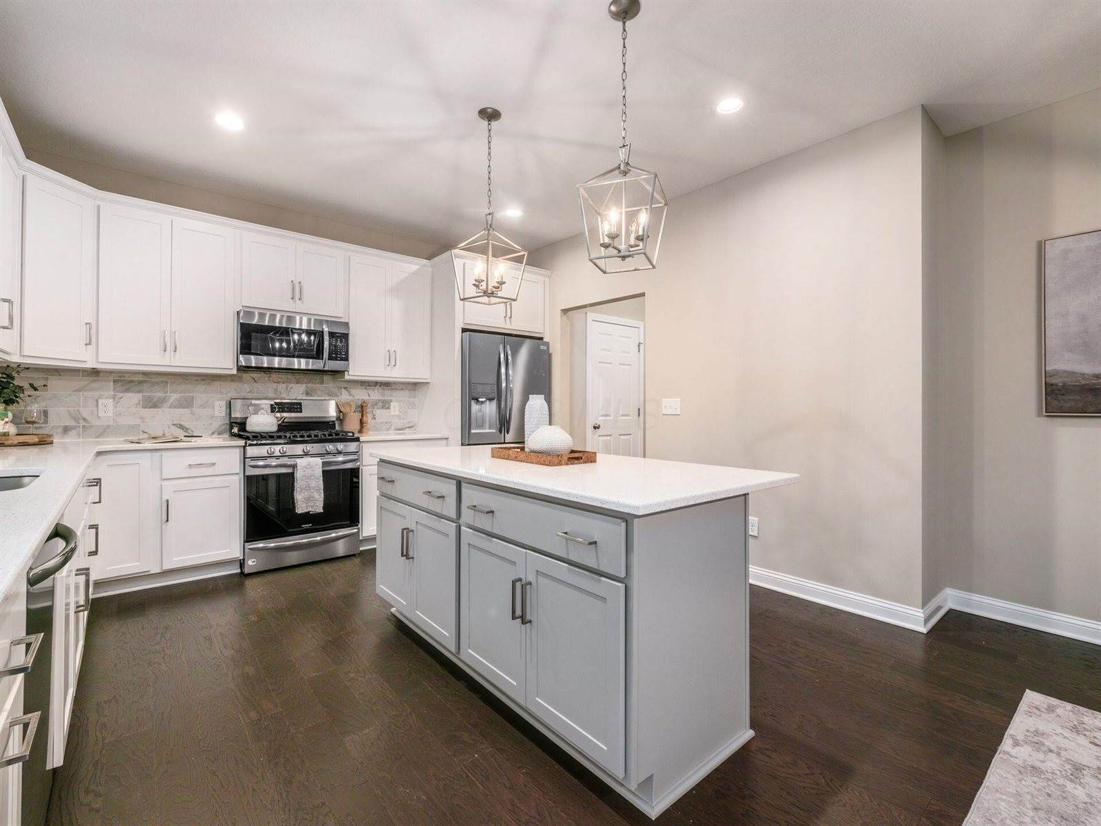 3020 Boston Ridge Drive, Columbus, OH 43219