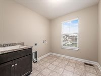 3020 Boston Ridge Drive, Columbus, OH 43219