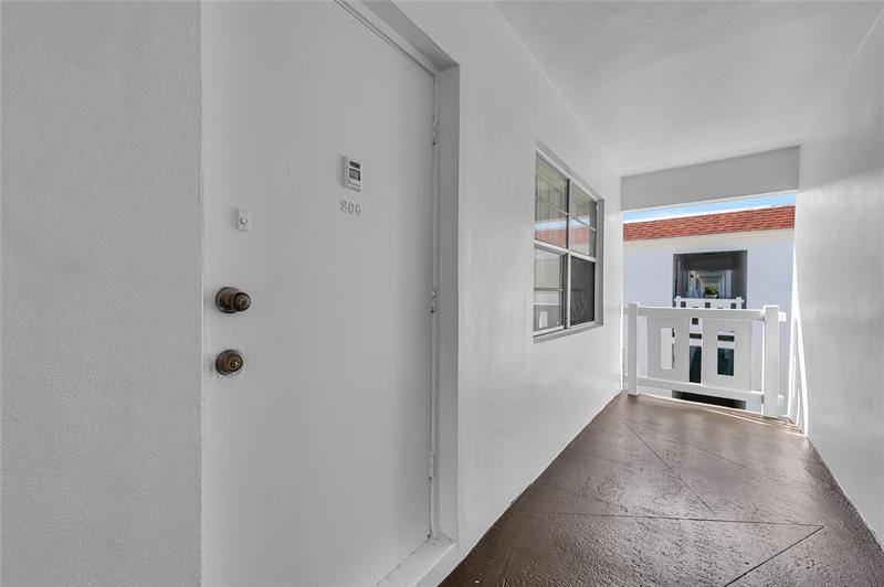 1511 NW 43rd Ave 206, #206, Lauderhill, FL 33313