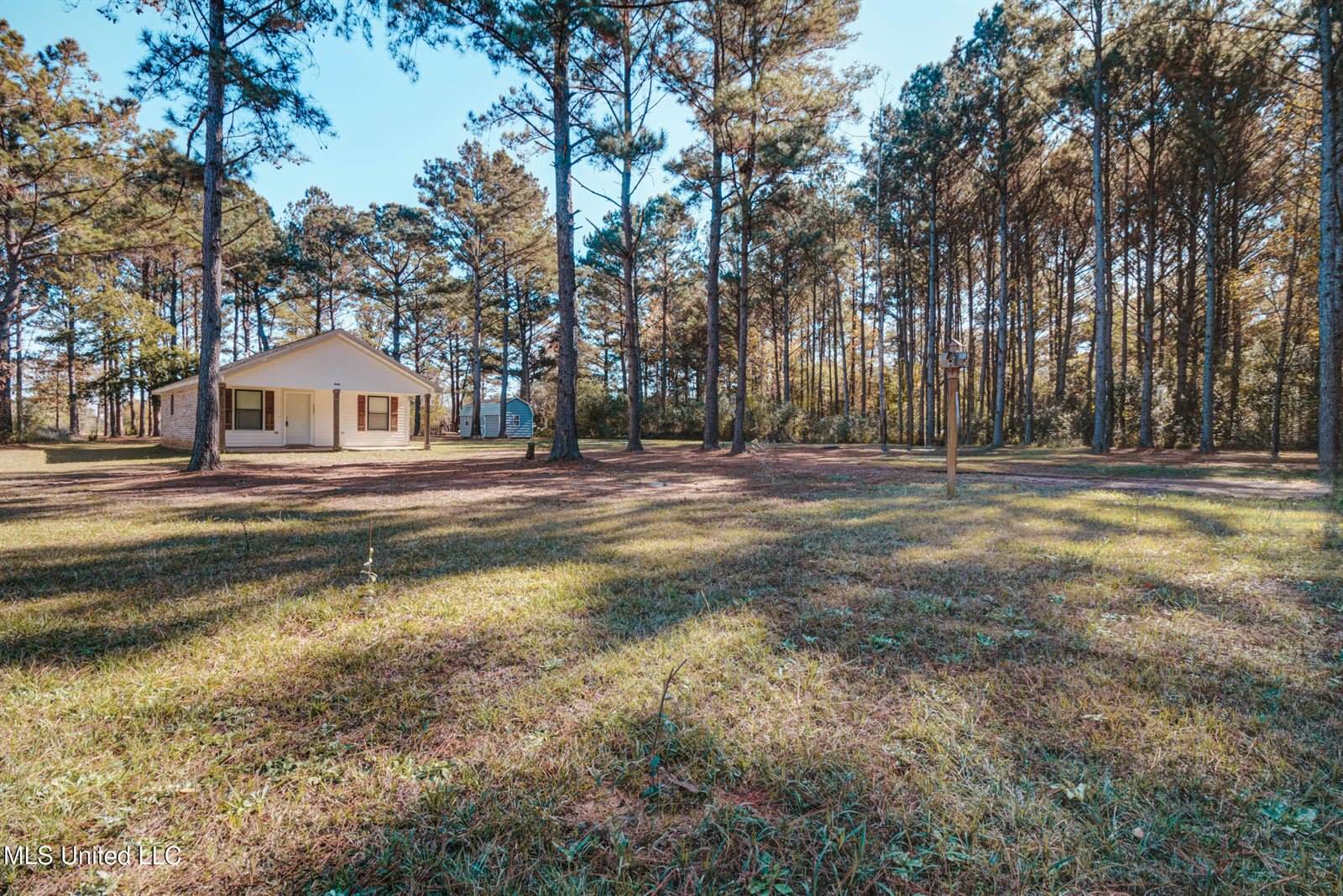 196 Easley Road, Lucedale, MS 39452