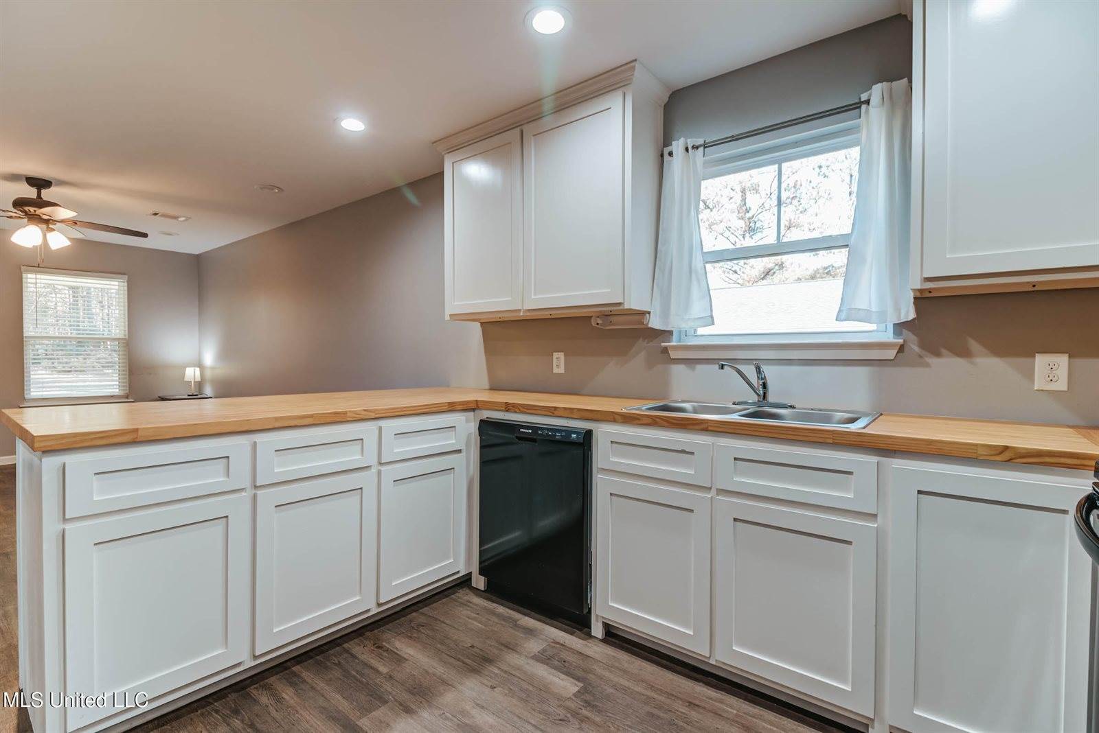 196 Easley Road, Lucedale, MS 39452