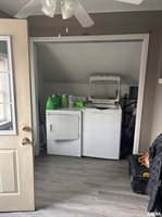 510 2ND Street, De Witt, IA 52742