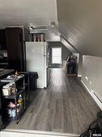 510 2ND Street, De Witt, IA 52742