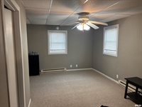 510 2ND Street, De Witt, IA 52742