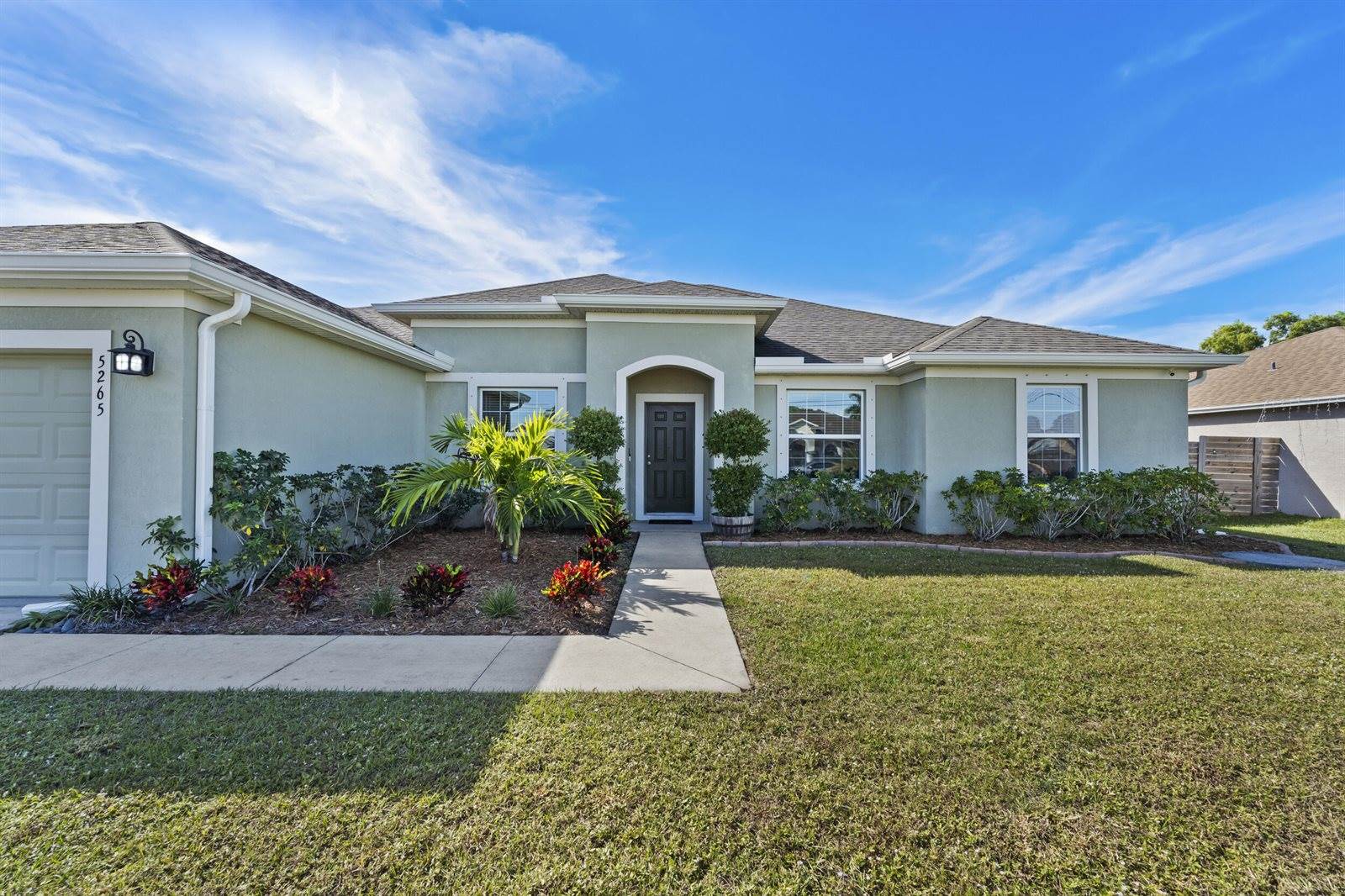 5265 NW East Delwood Drive, Port Saint Lucie, FL 34986