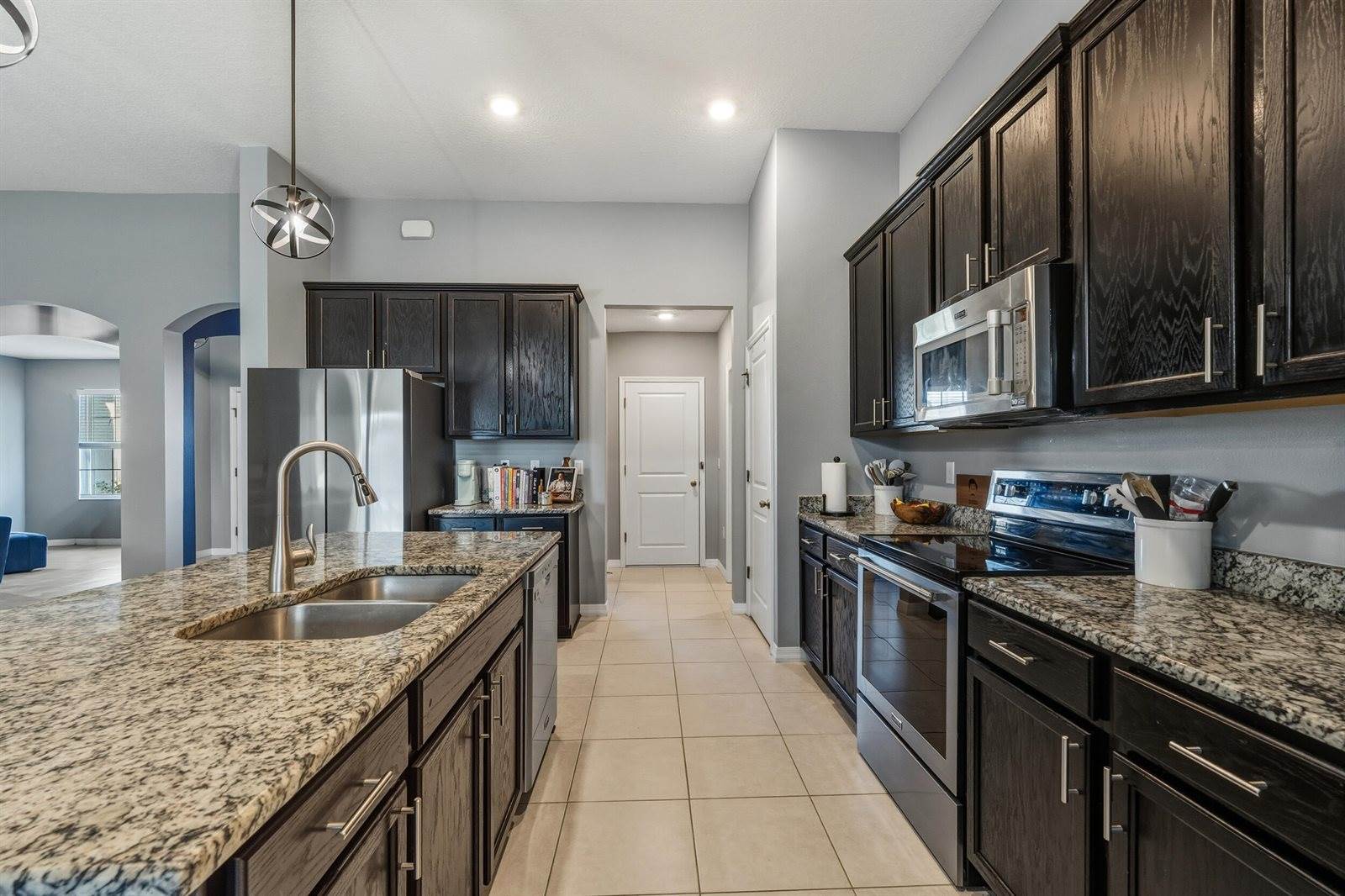 5265 NW East Delwood Drive, Port Saint Lucie, FL 34986