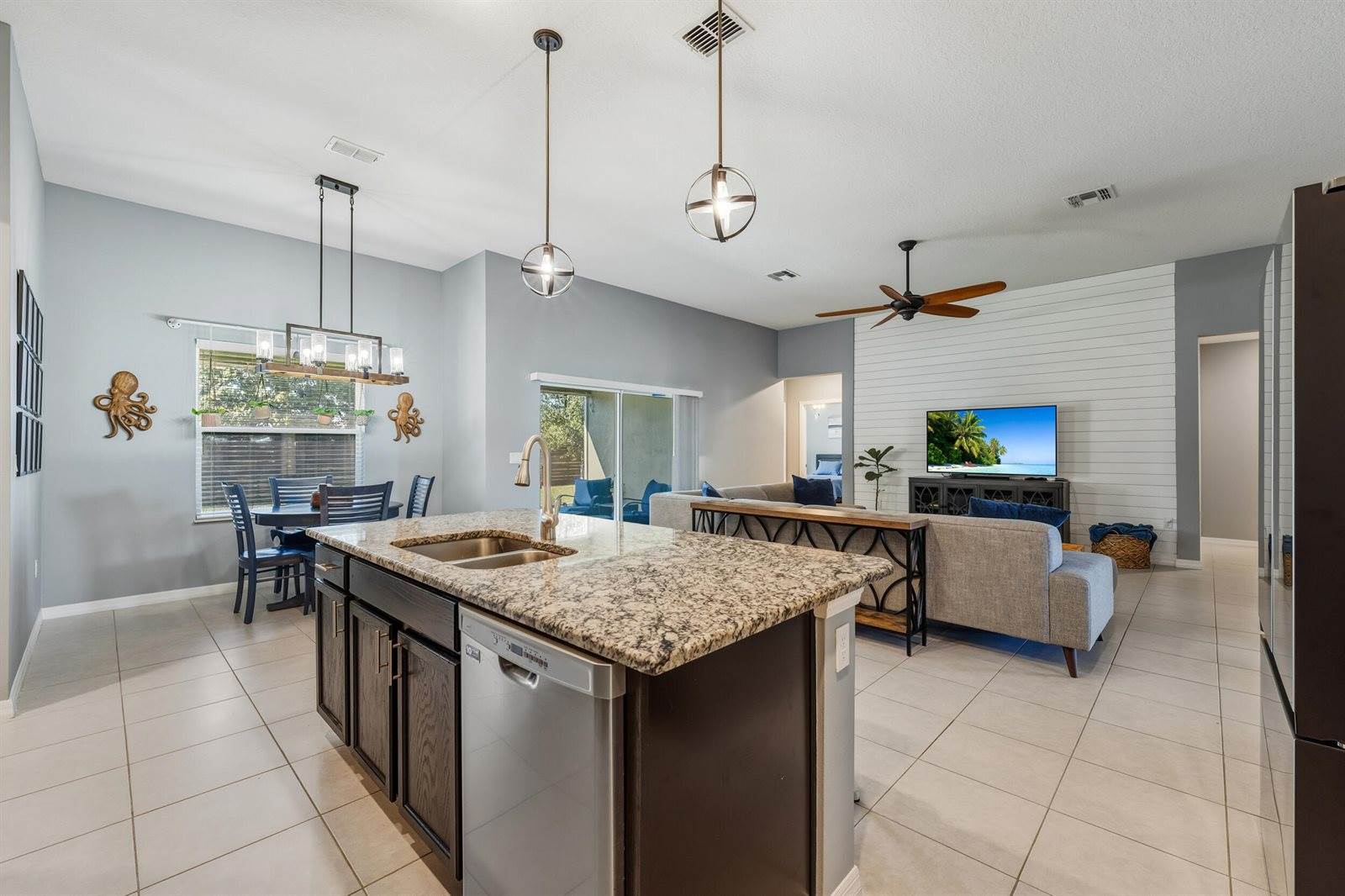 5265 NW East Delwood Drive, Port Saint Lucie, FL 34986