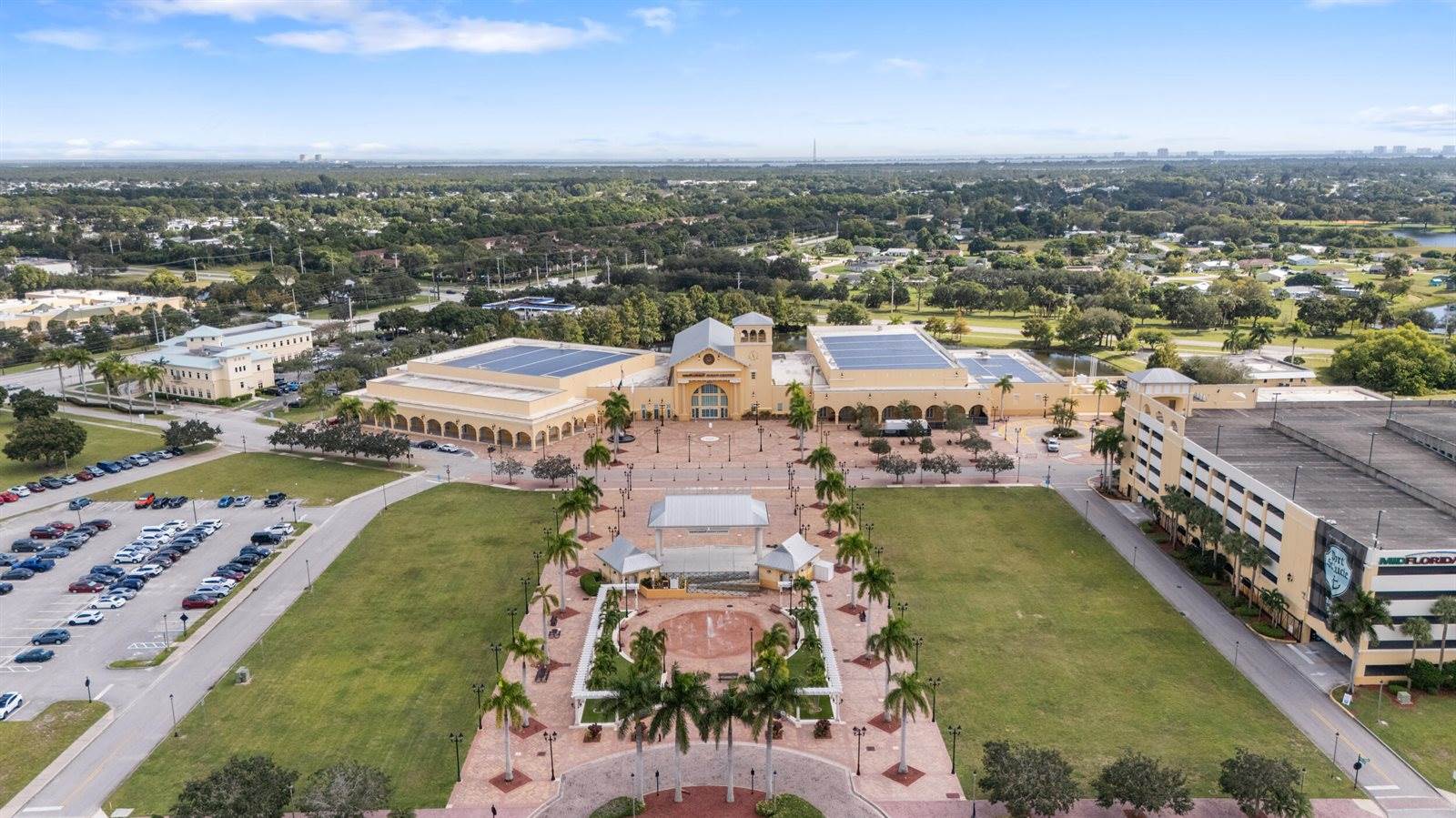 5265 NW East Delwood Drive, Port Saint Lucie, FL 34986