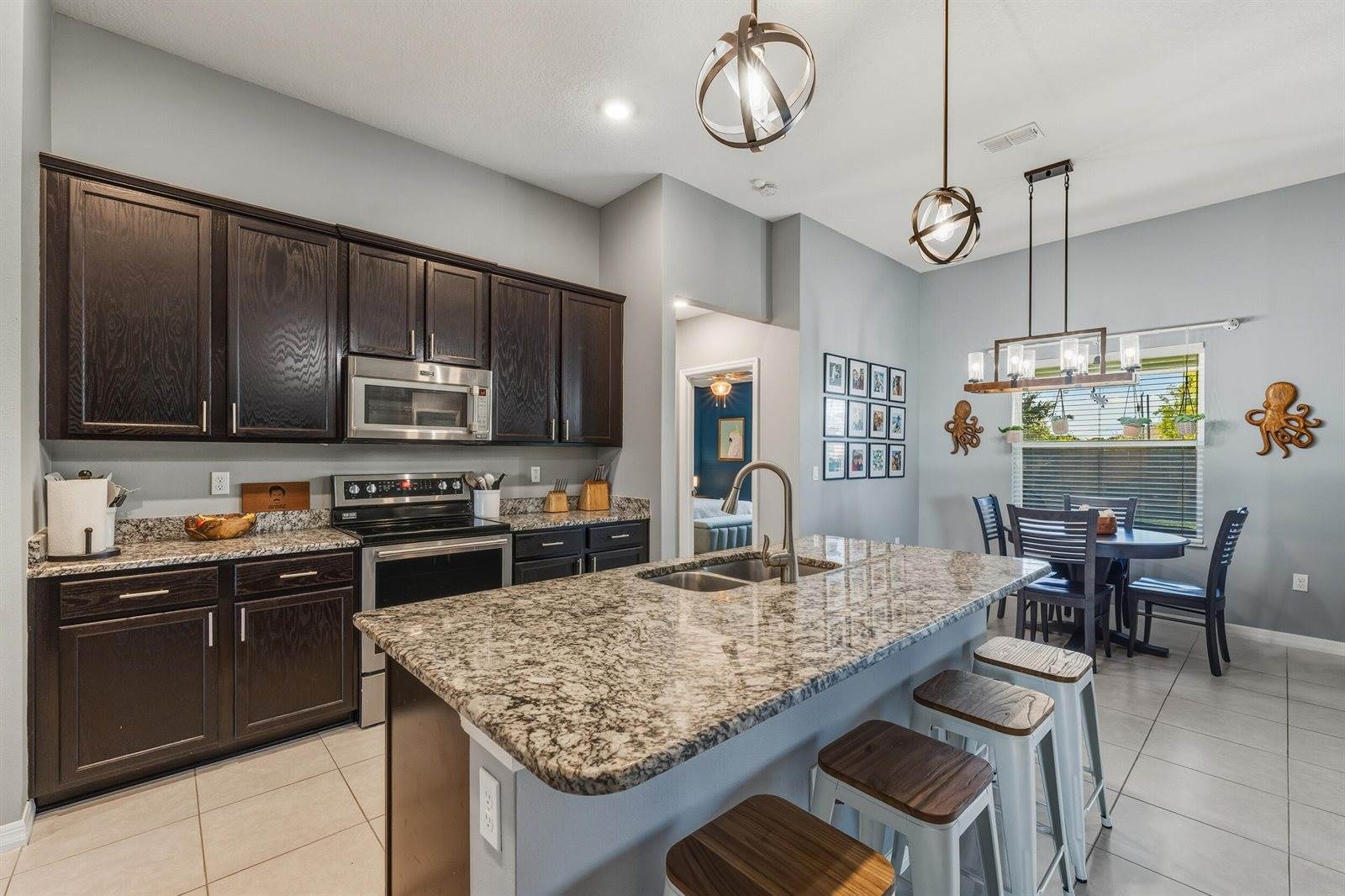 5265 NW East Delwood Drive, Port Saint Lucie, FL 34986