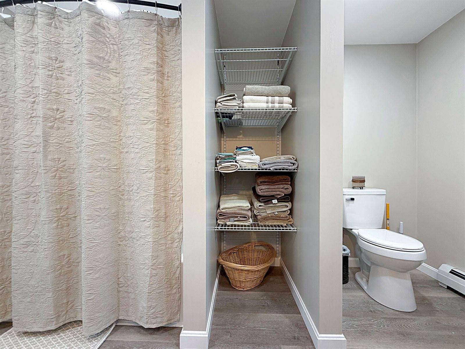 33 Vaughn Street, Caribou, ME 04736