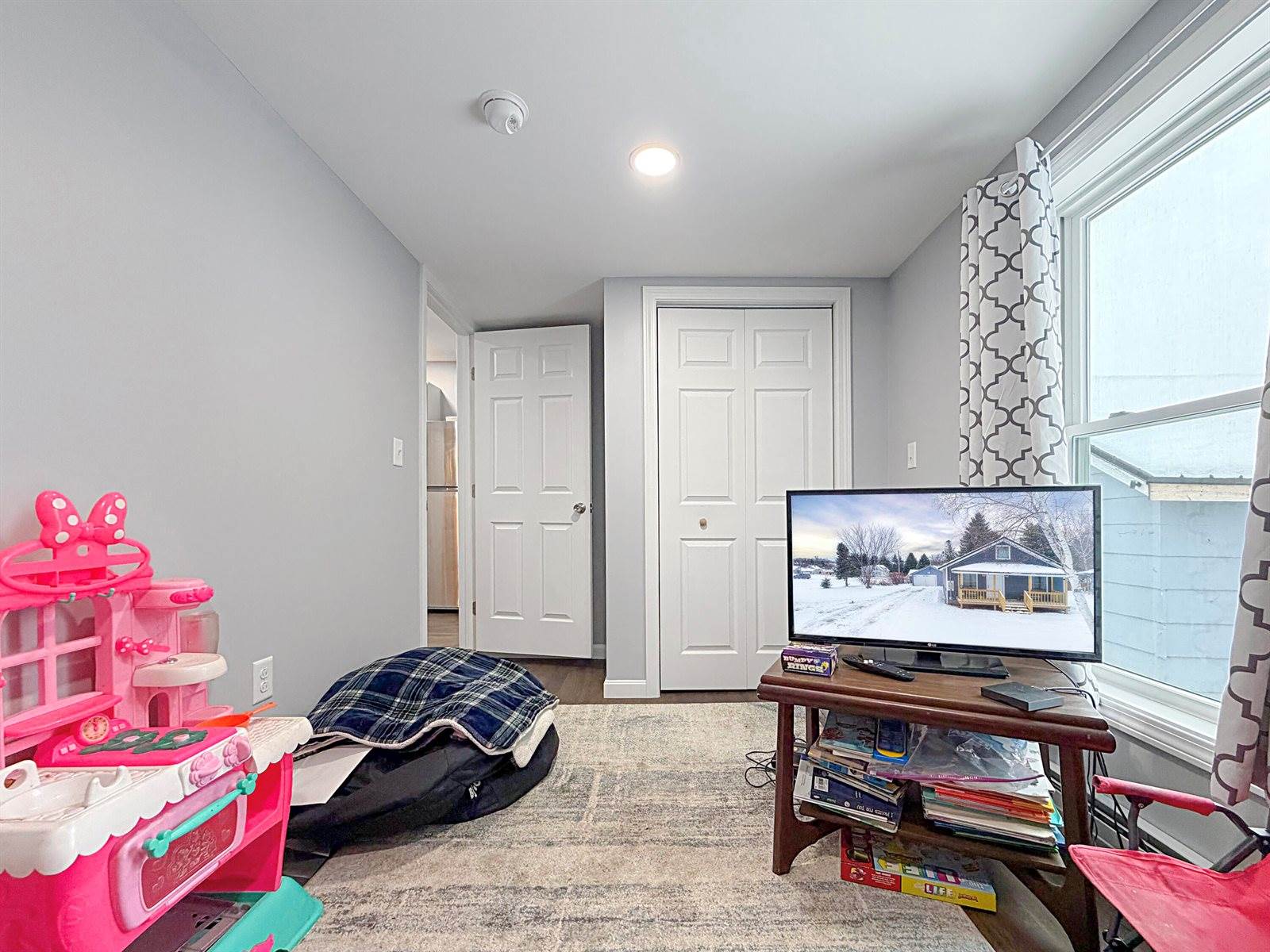 33 Vaughn Street, Caribou, ME 04736