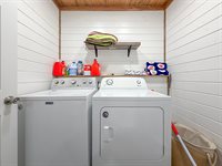 33 Vaughn Street, Caribou, ME 04736