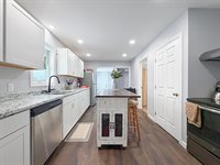 33 Vaughn Street, Caribou, ME 04736