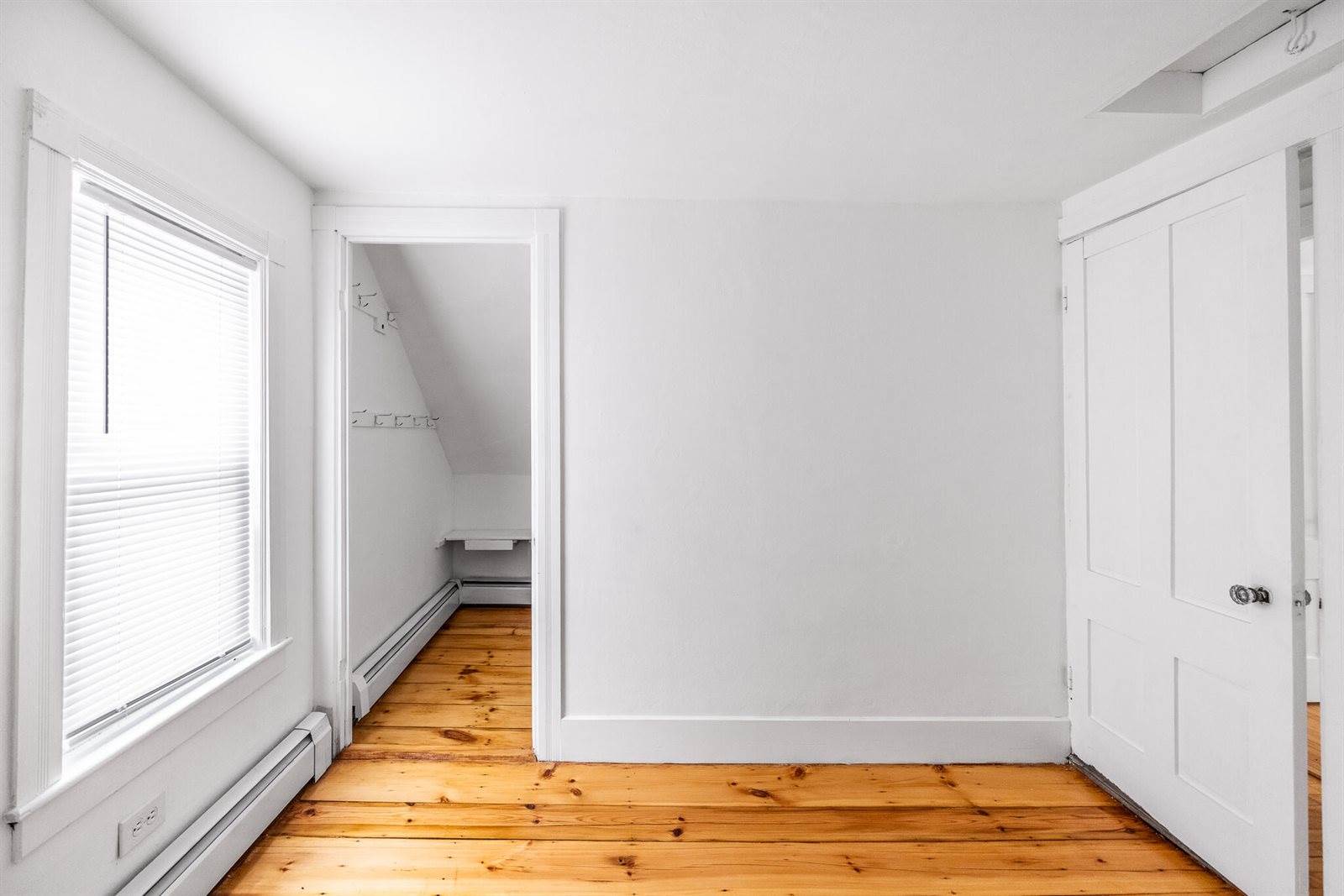 881 Western Avenue, Hampden, ME 04444