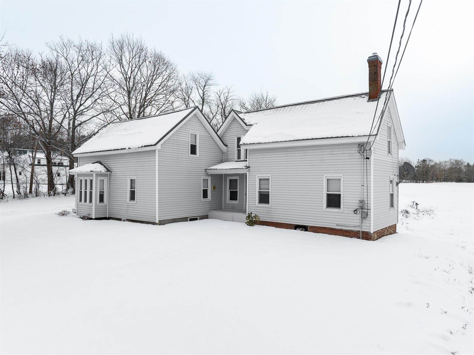 881 Western Avenue, Hampden, ME 04444