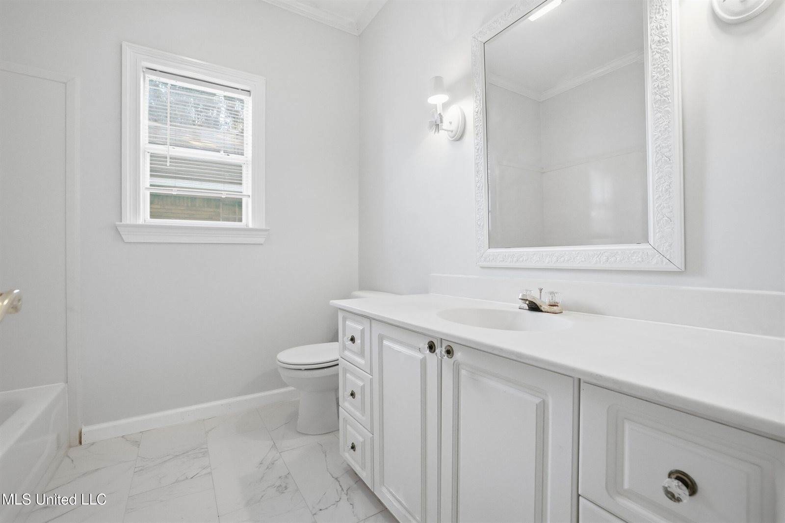 2610 Rue Palafox, Biloxi, MS 39531