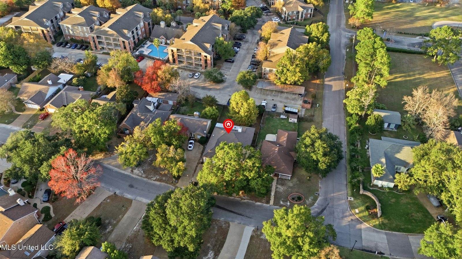 2610 Rue Palafox, Biloxi, MS 39531