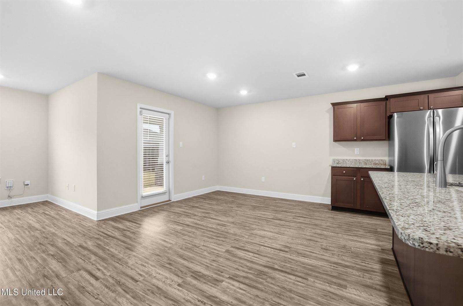 6456 Eastland Circle, Biloxi, MS 39532