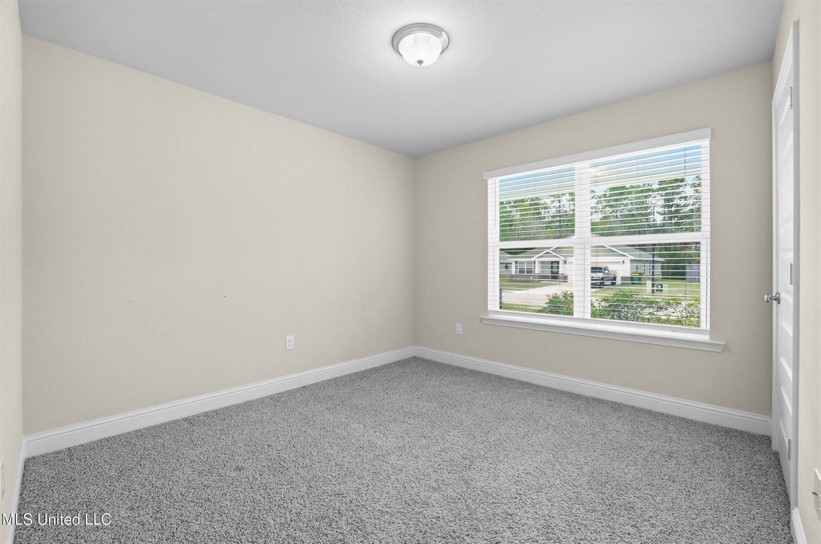 6456 Eastland Circle, Biloxi, MS 39532