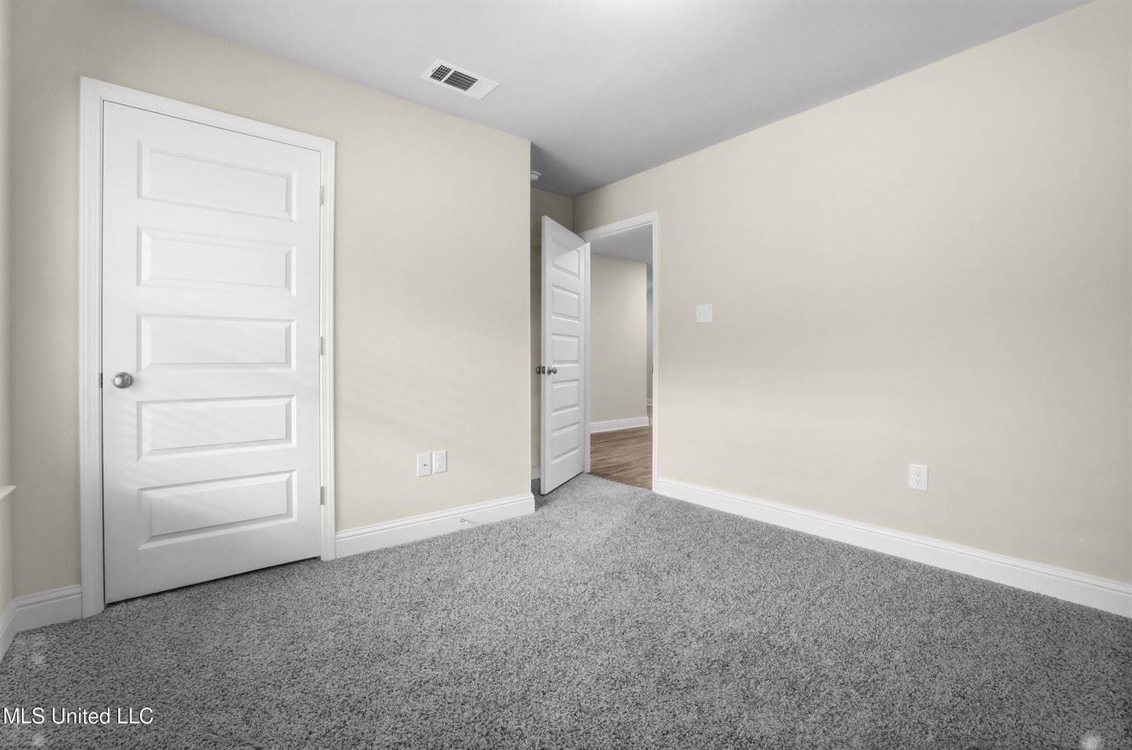 6456 Eastland Circle, Biloxi, MS 39532