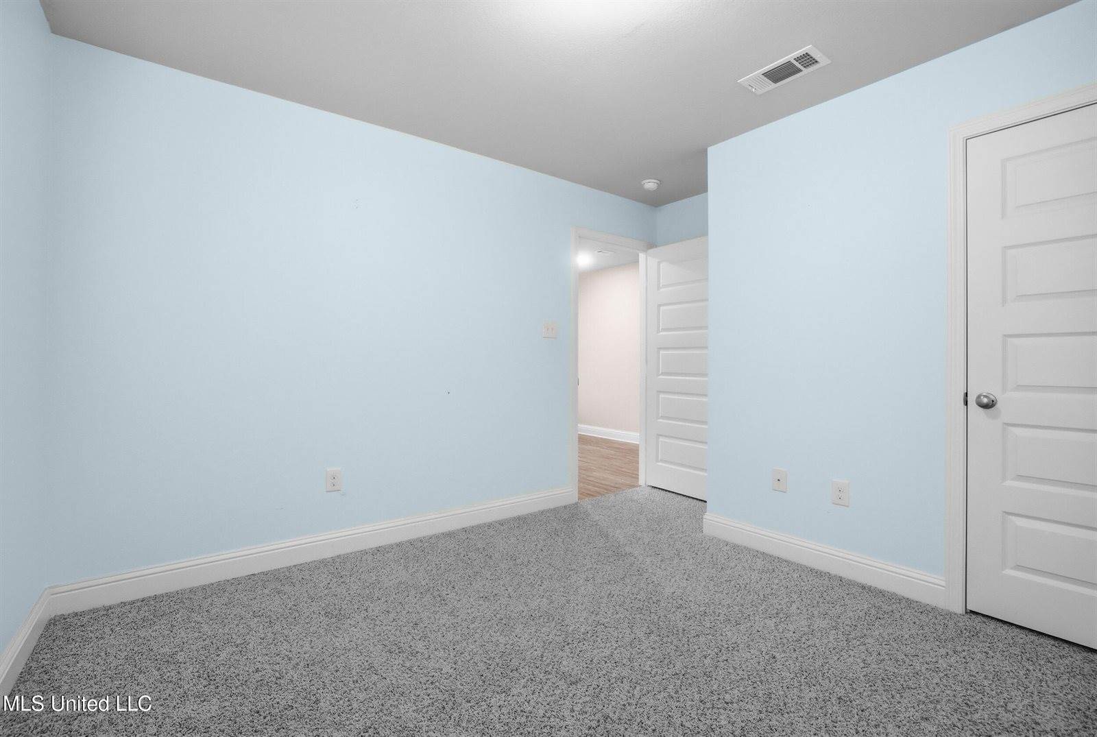 6456 Eastland Circle, Biloxi, MS 39532