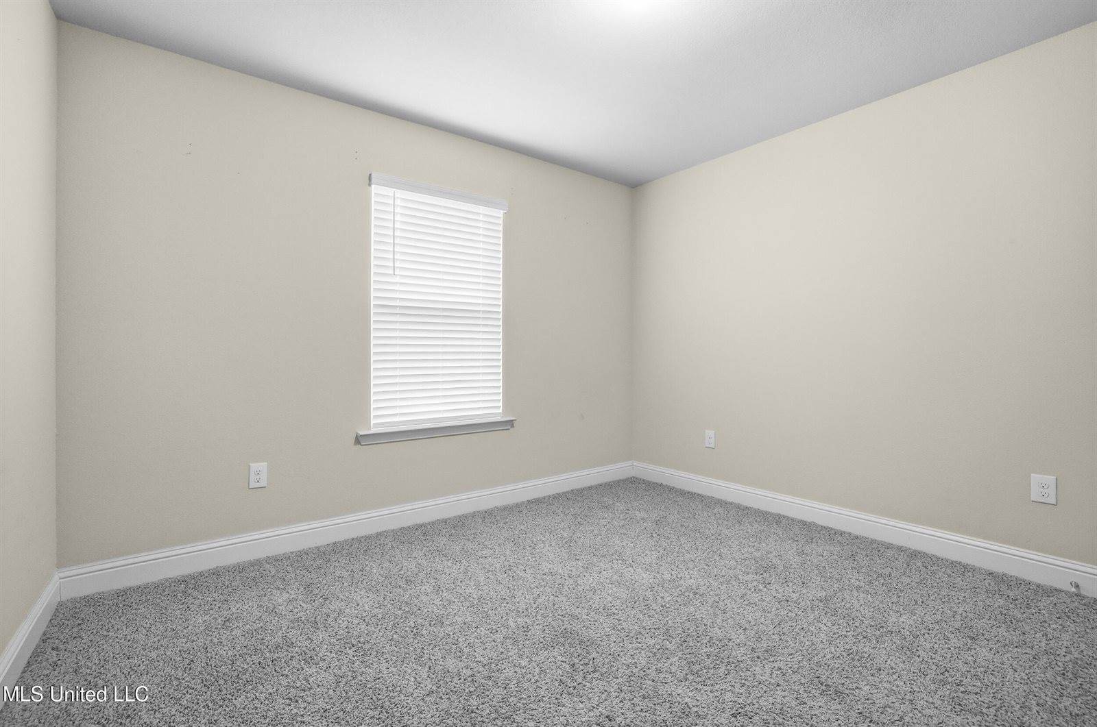 6456 Eastland Circle, Biloxi, MS 39532