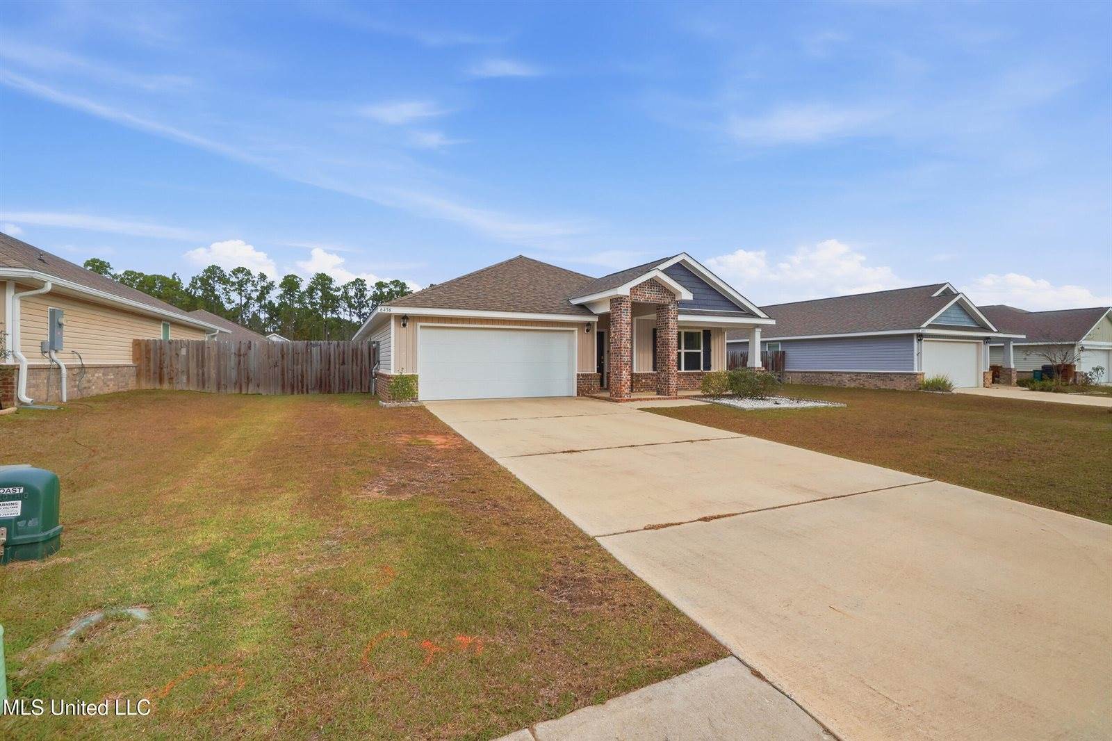 6456 Eastland Circle, Biloxi, MS 39532