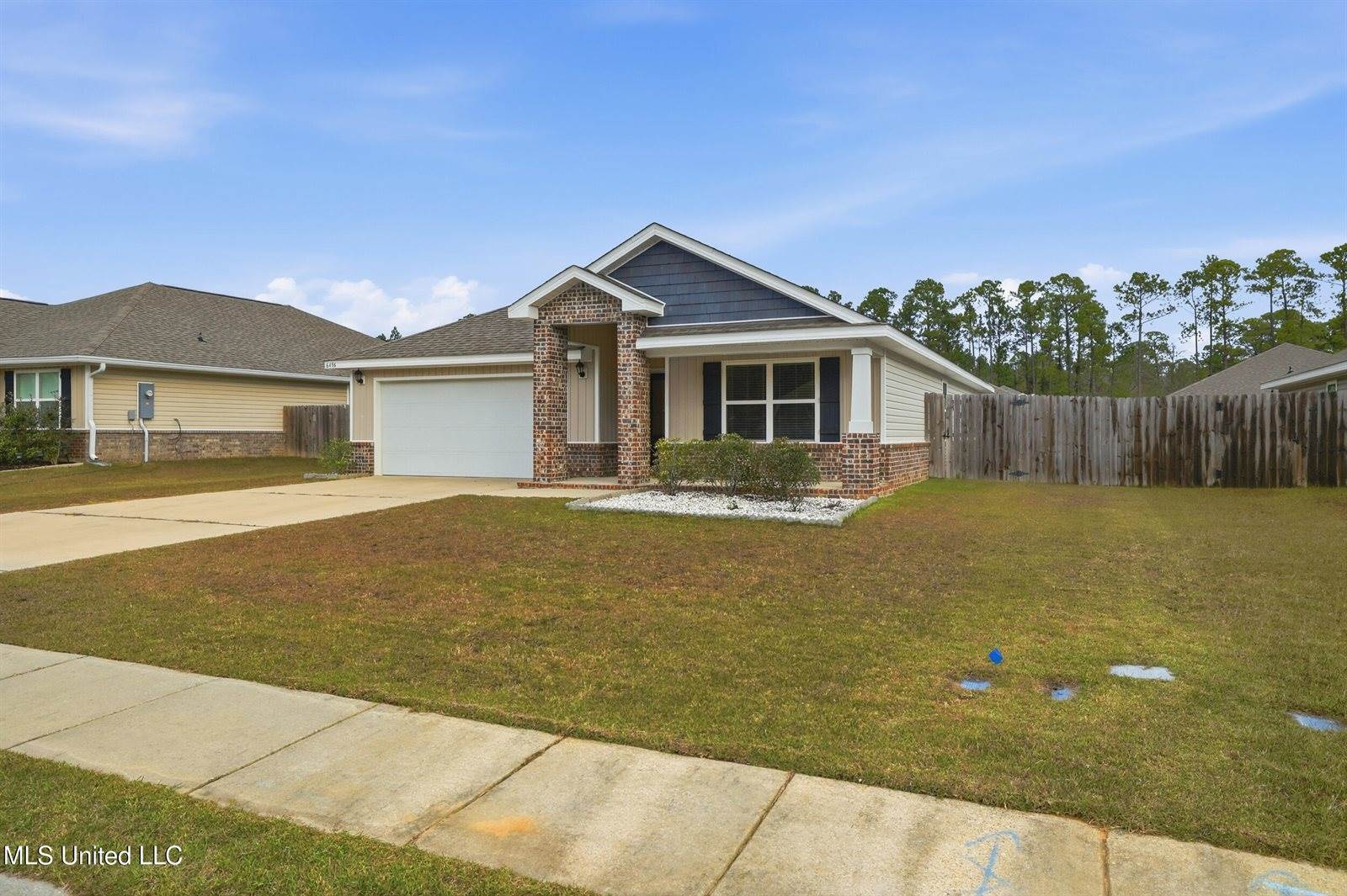 6456 Eastland Circle, Biloxi, MS 39532