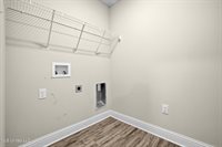 6456 Eastland Circle, Biloxi, MS 39532