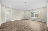 6456 Eastland Circle, Biloxi, MS 39532