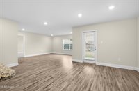 6456 Eastland Circle, Biloxi, MS 39532