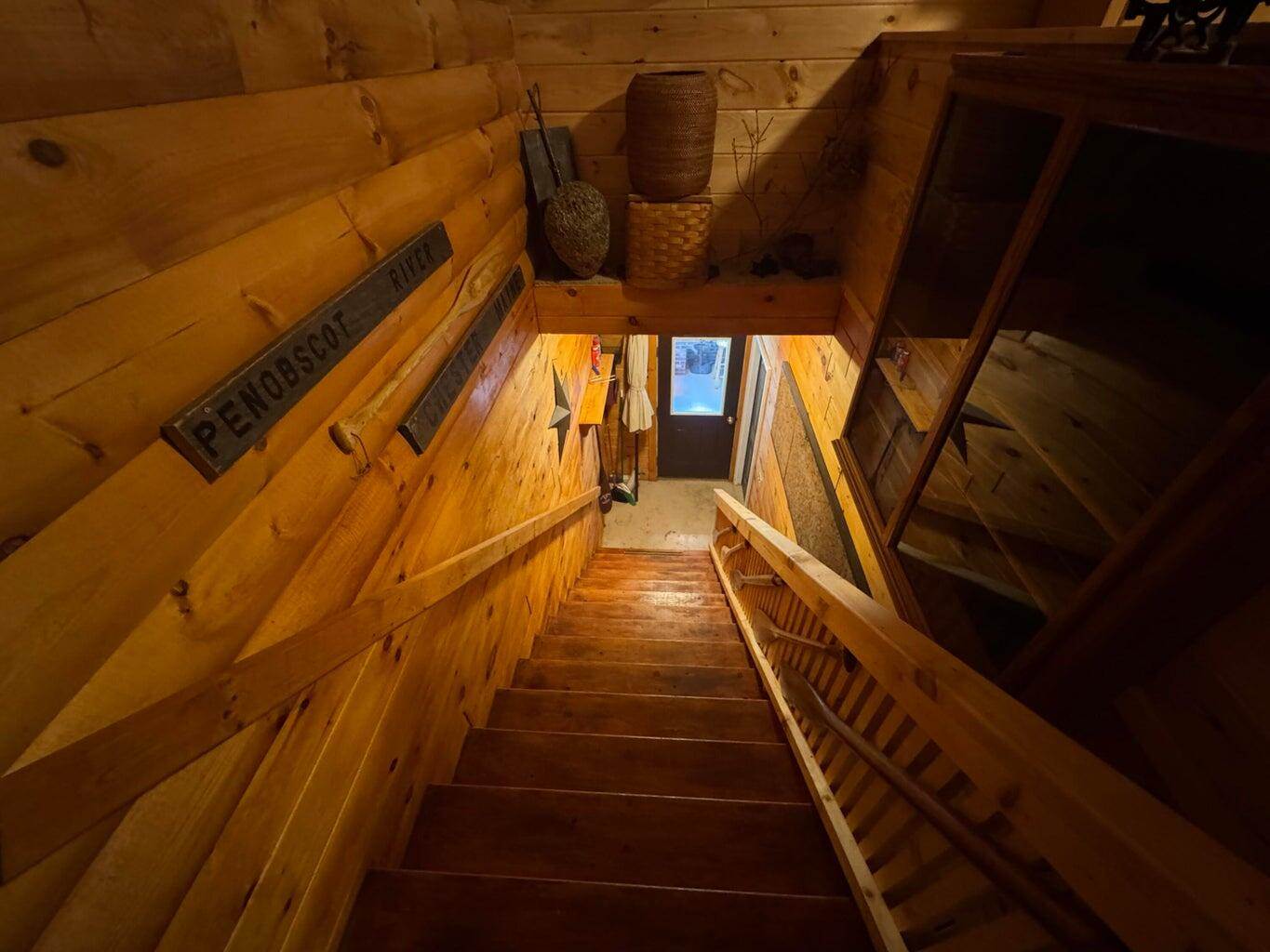 25 Loop Road, Chester, ME 04457